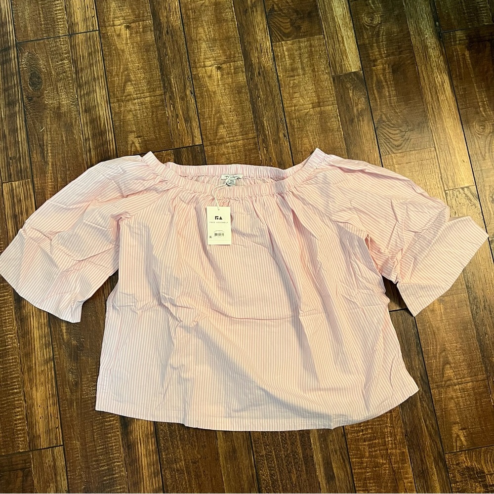 🆕 Free Assembly top size XXXL